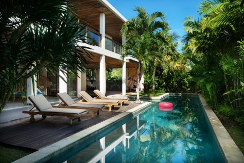 3 bedrooms Villa in Pecatu, Badung, Bali (15645)