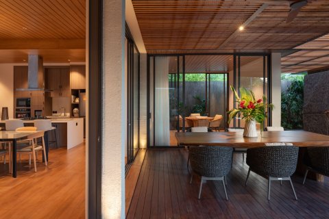 4 bedrooms Villa in South Denpasar, Denpasar, Bali (15639) 19