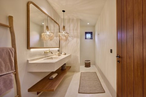 3 bedrooms Villa in Munggu, Mengwi, Badung, Bali (15638) 23
