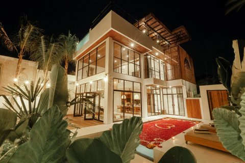 4 bedrooms Villa in Mengwi, Badung, Bali (14416) 2