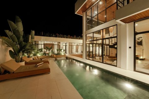 4 bedrooms Villa in Mengwi, Badung, Bali (14416)