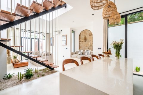 Вилла 102м2 в Денпасар, Бали (10192) 8