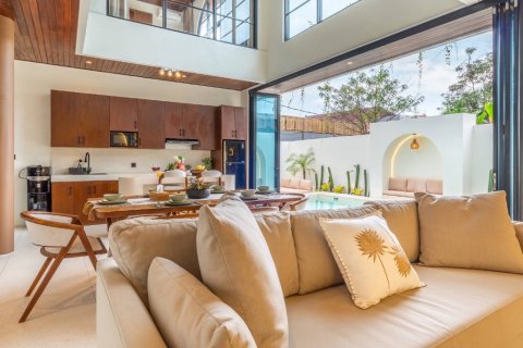 Вилла 270м2 в Семиньяк, Бадунг, Бали (10191) 10