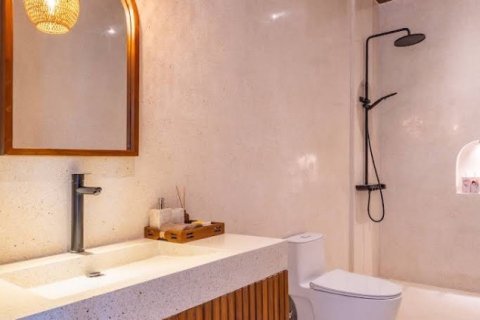 Вилла 270м2 в Семиньяк, Бадунг, Бали (10191) 16