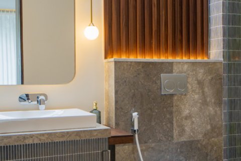 Вилла с 5 спальнями в Керобокан, Бадунг,  (9420) 3