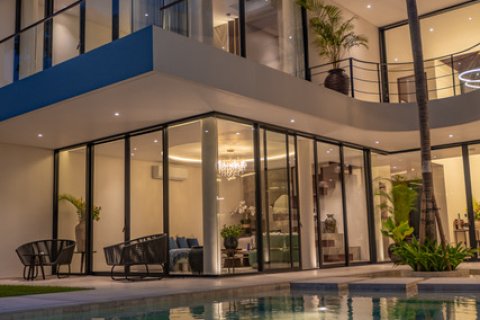 Вилла с 5 спальнями в Далунг, Бадунг,  (9424) 3