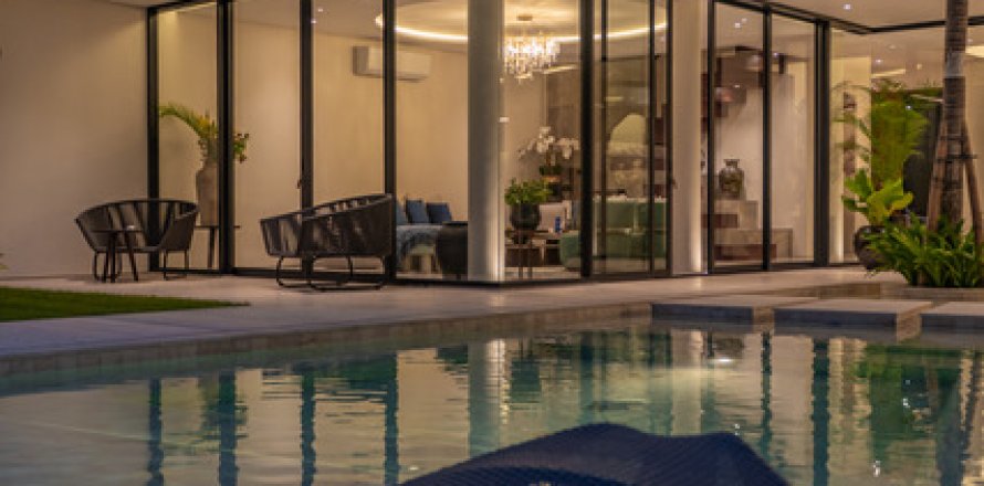 Вилла с 5 спальнями в Далунг, Бадунг,  (9424)