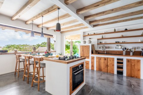 4 bedrooms Villa in Pecatu, Badung,  (9426) 16