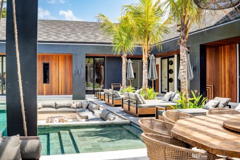 5 bedrooms House in Sukawati, Gianyar, Bali (15802) 14