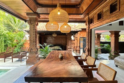 Вилла с 3 спальнями в Убуд, Гианьяр,  (9477) 1