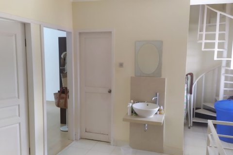 Дом с 3 спальнями в Кута, Бадунг, (9478) 11