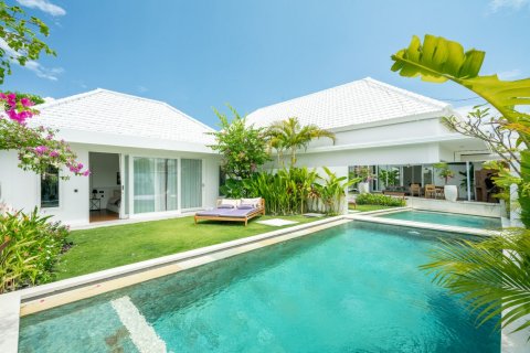 3 bedrooms House in Kerobokan, Badung, Bali (15726) 2