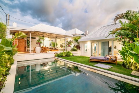 3 bedrooms House in Kerobokan, Badung, Bali (15726) 19