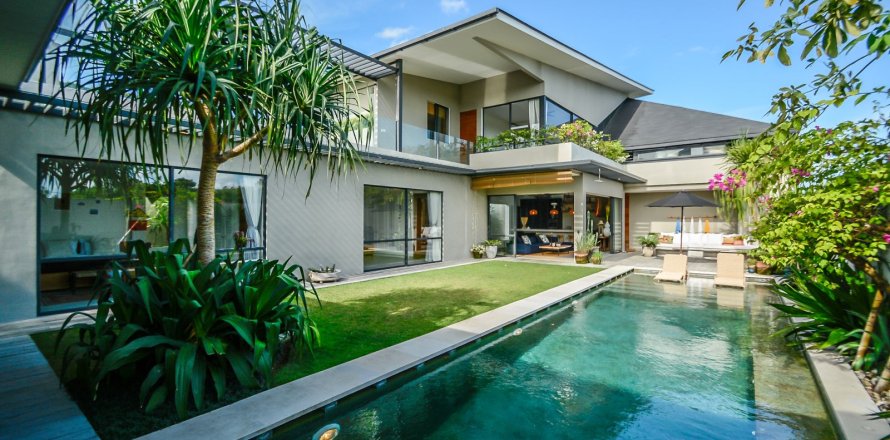 5 bedrooms Villa in Canggu, Badung, Bali (15725)