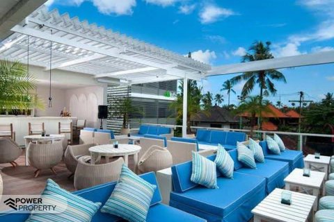 Отель, гостиница с 50 спальнями в Кута, Бадунг,  (9200) 5