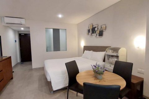 Отель, гостиница с 50 спальнями в Кута, Бадунг,  (9200) 7