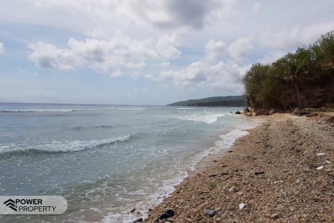 Земельный участок 1700м2 в Нуса Пенида, Клунгкунг,  (9306) 10