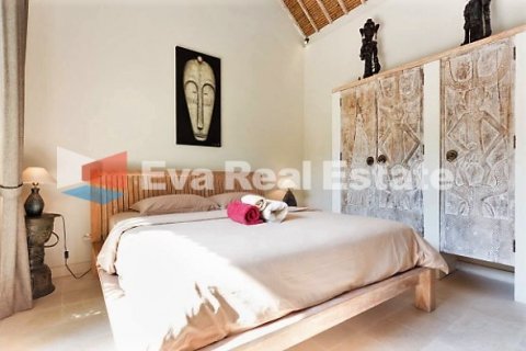 3 bedrooms Villa in Canggu, Badung, Bali (2549) 14