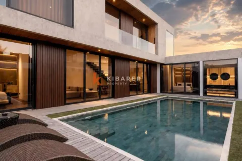 4 bedrooms Villa in Tumbak Bayuh, Mengwi, Badung, Bali (17132)