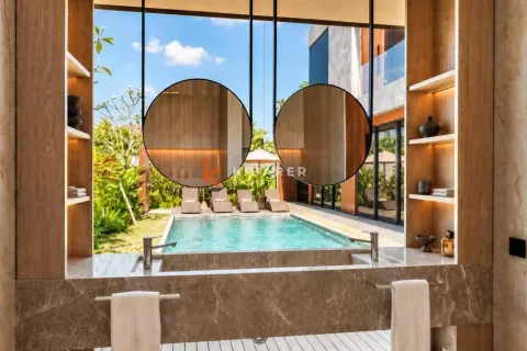 4 bedrooms Villa in Tumbak Bayuh, Mengwi, Badung, Bali (17132) 17