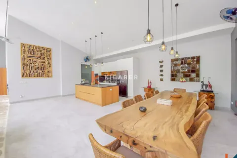 4 bedrooms Villa in Badung, Bali (14668) 16