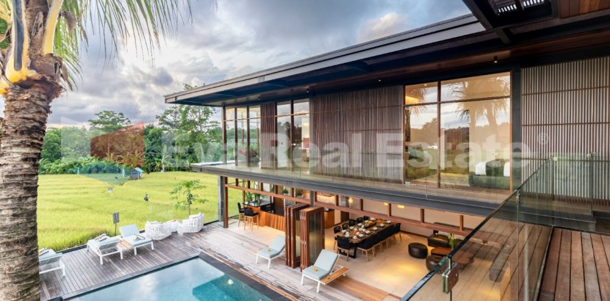 5 bedrooms Villa in Tibubeneng, Badung, Bali (2448)