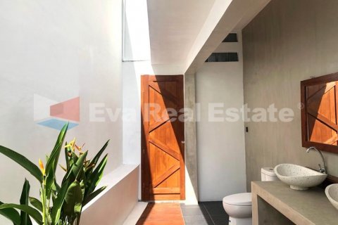 2 bedrooms Villa in Tumbak Bayuh, Mengwi, Badung, Bali (2516) 10