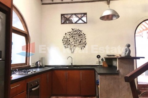 4 bedrooms Villa in Kerobokan, Badung, Bali (2515) 9