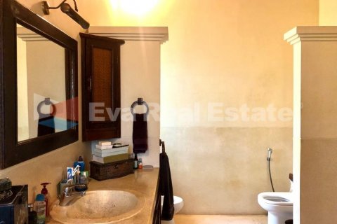 4 bedrooms Villa in Pererenan, Mengwi, Badung, Bali (2517) 19