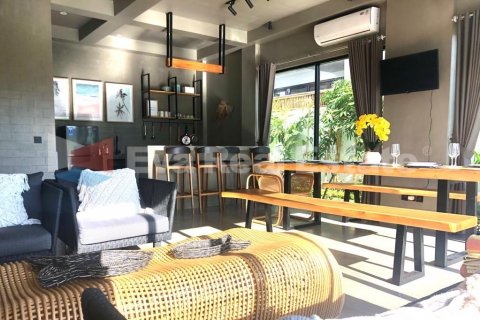 3 bedrooms Villa in Tibubeneng, Badung, Bali (2518) 4