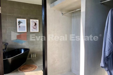 3 bedrooms Villa in Tibubeneng, Badung, Bali (2518) 18