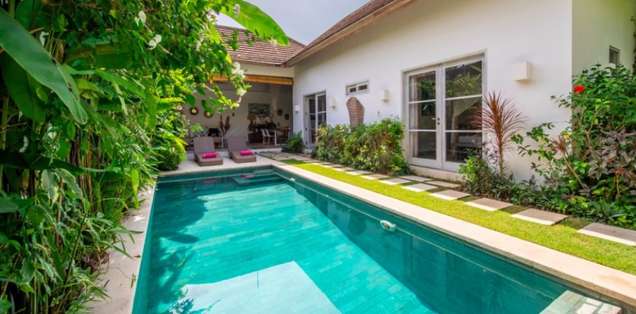 2 bedrooms Villa in Seminyak, Badung, Bali (2249)