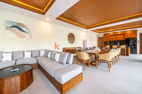 5 bedrooms Villa in Tumbak Bayuh, Mengwi, Badung, Bali (13168) 2