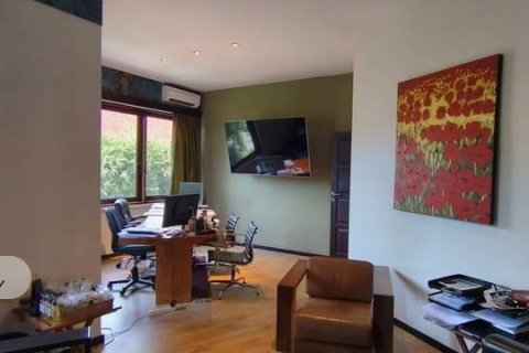 Вилла с 4 спальнями в Джимбаран, Бадунг, (9640) 9