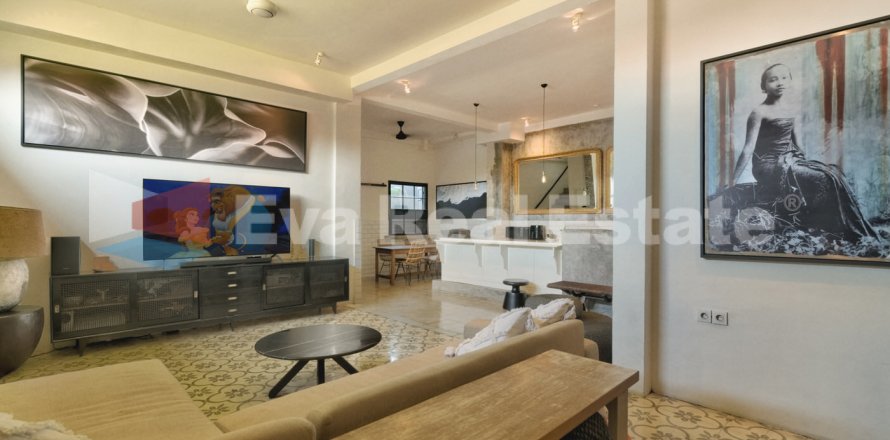 2 bedrooms Villa in Kerobokan, Badung, Bali (4338)