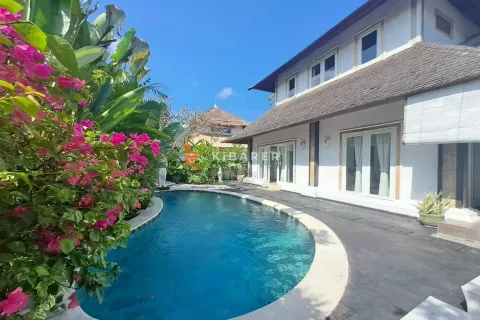 3 bedrooms Villa in Canggu, Badung, Bali (13259)
