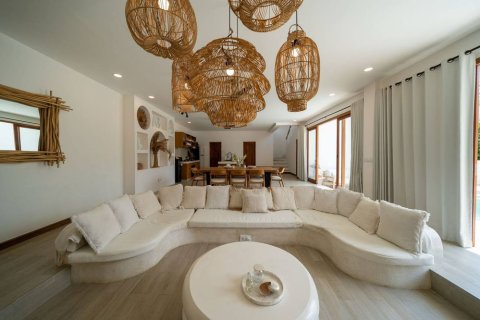 4 bedrooms Villa in Canggu, Badung, Bali (15292) 7