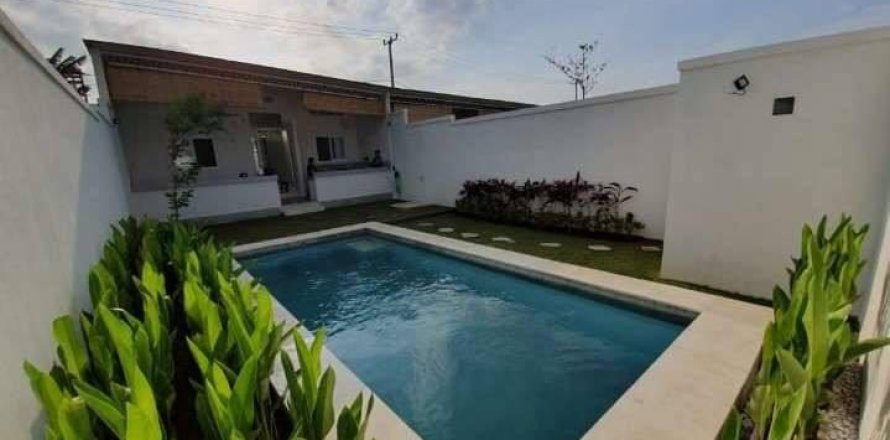 2 bedrooms Villa in Canggu, Badung, Bali (15287)