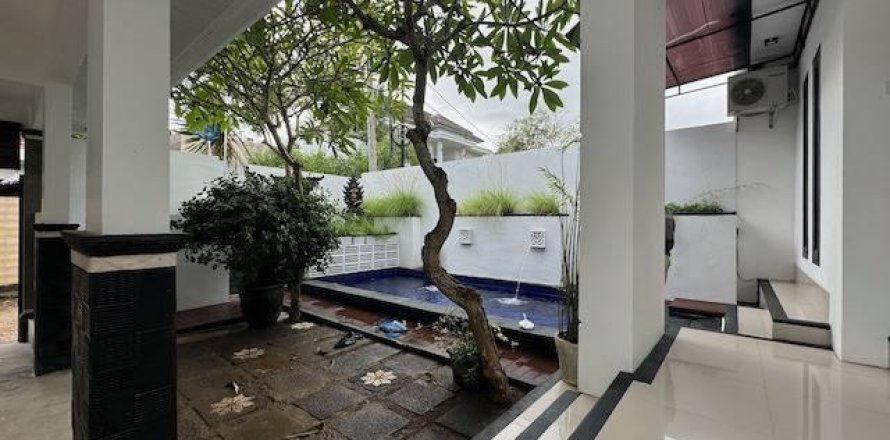 3 bedrooms Villa in Jimbaran, Badung, Bali (14880)