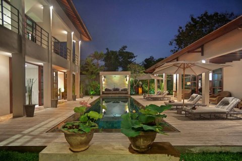 4 bedrooms Villa in Jimbaran, Badung, Bali (14884)