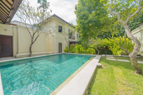3 bedrooms Villa in Jimbaran, Badung, Bali (14882)