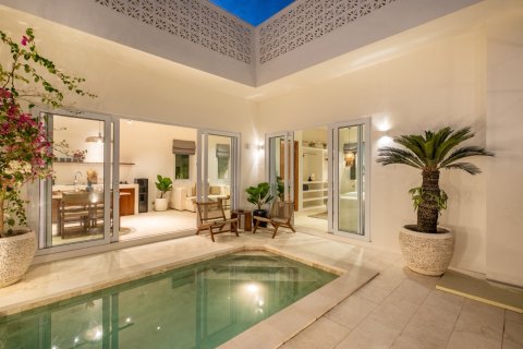 Вилла 65м2 в Бадунг, Бали (10249) 14