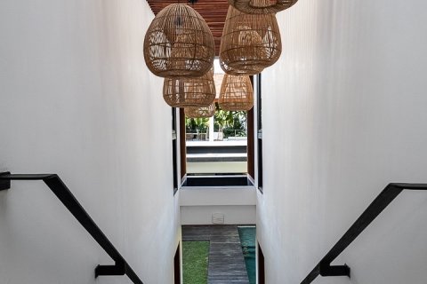 Вилла 280м2 в Банджар, Булеленг, Бали (10248) 20