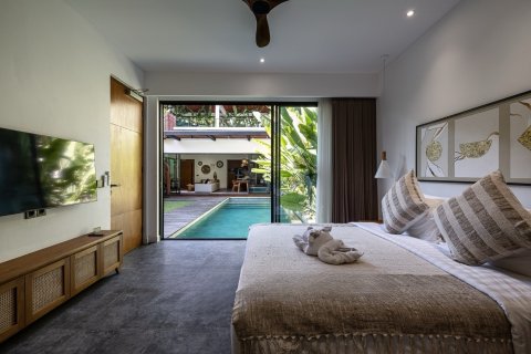 Вилла 280м2 в Банджар, Булеленг, Бали (10248) 8