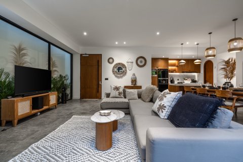 Вилла 280м2 в Банджар, Булеленг, Бали (10248) 2