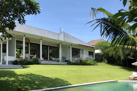 Вилла студия в Бадунг, Бали (10208)