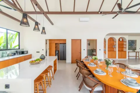 4 bedrooms Villa in Tibubeneng, Badung, Bali (13732) 5