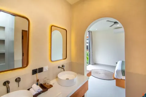 4 bedrooms Villa in Tibubeneng, Badung, Bali (13732) 21