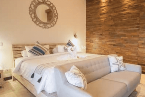 3 bedrooms Villa in Blahbatuh, Gianyar,  (4106) 8