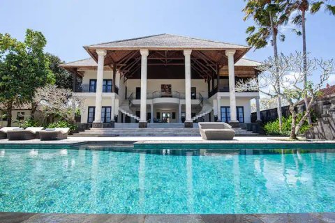 5 bedrooms Villa in Ungasan, Badung, Bali (15058)